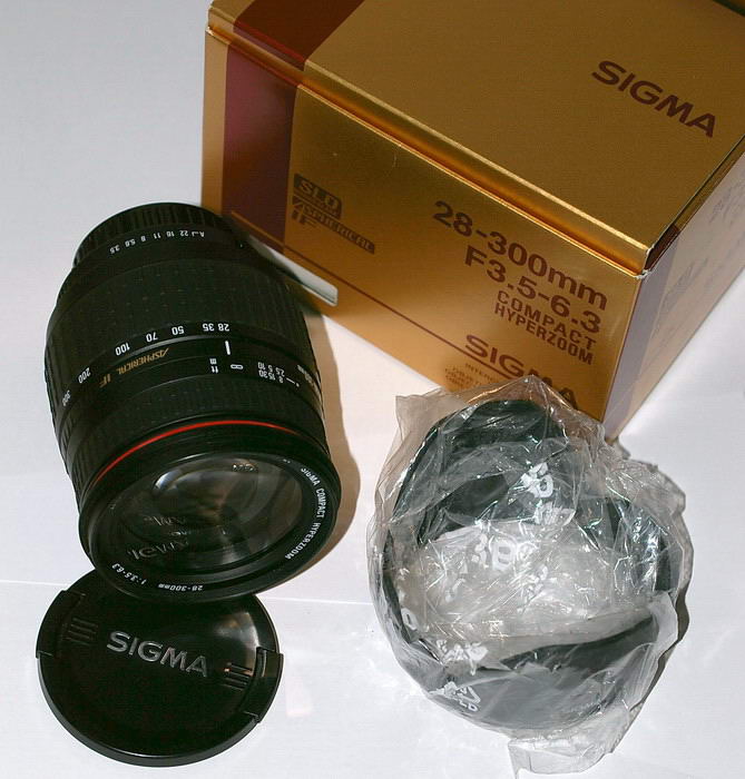 Sigma28_300_resize2.jpg