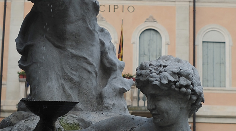 Sigma 28 f1,8 crop.jpg