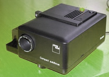 SlideProjector.jpg