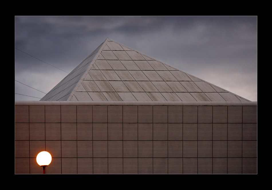 Solidi e rette pi� sfera.jpg