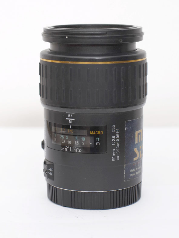 tamron90.jpg