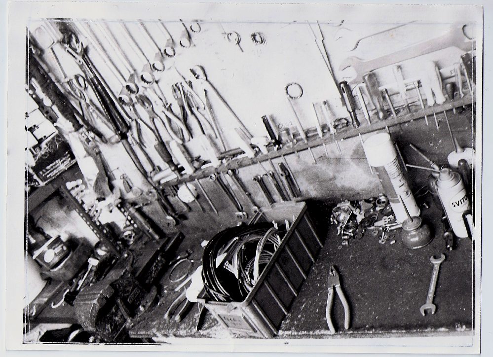 tavolo da lavoro-2.jpg