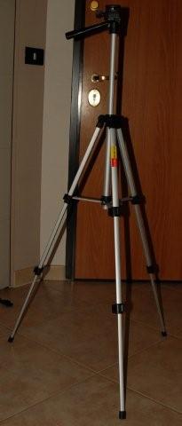 tripod.JPG