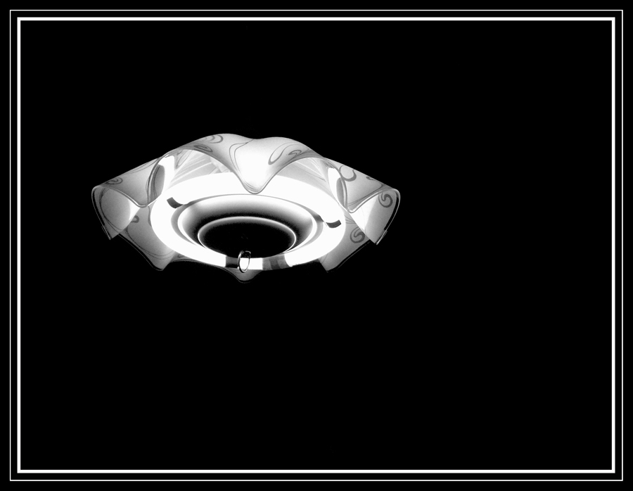 ufo6ridotta.jpg