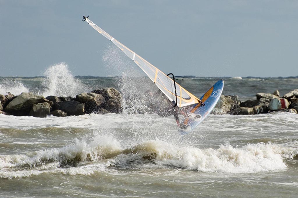 windsurf.jpg